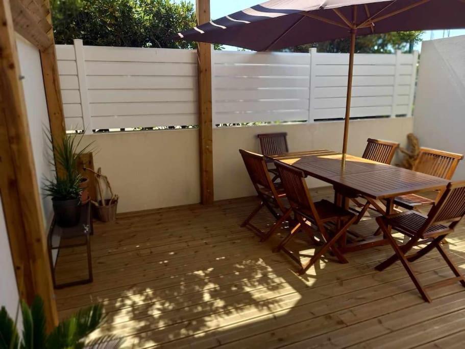 Appartement 100 M2 Terrasse Piscine Gruissan Exterior photo