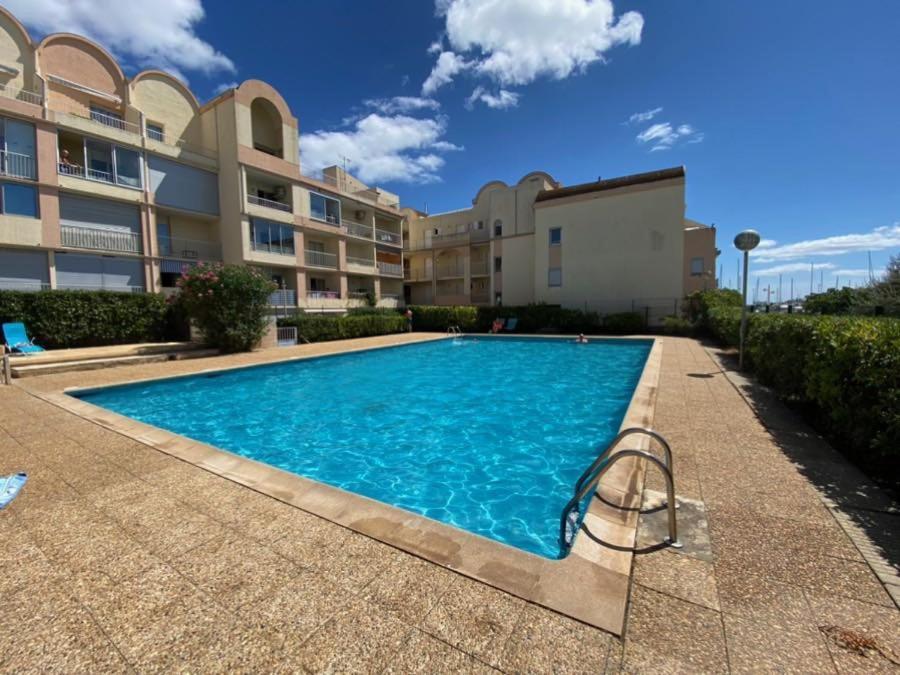 Appartement 100 M2 Terrasse Piscine Gruissan Exterior photo